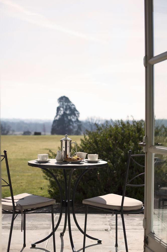 Buxted Park Hotel Exterior photo