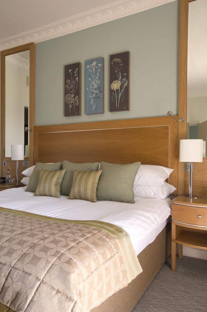 Buxted Park Hotel Exterior photo
