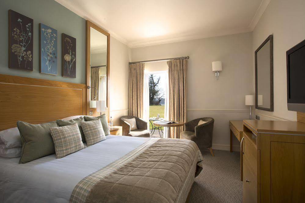 Buxted Park Hotel Exterior photo